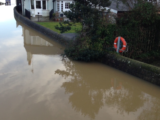 high tide on river Arun