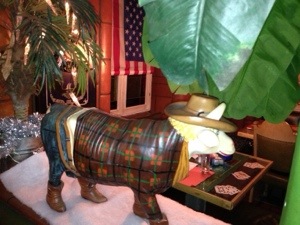 Why would you have this on your table? horrid ornament