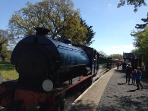 HUNSLET AUSTERITY 0-6-0ST Steam Train